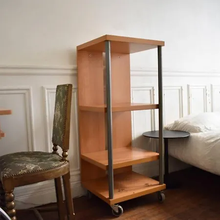 Apartment Studio Near Les Halles
